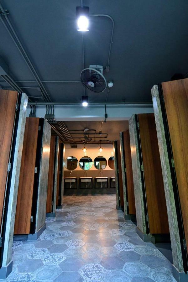 Lana Beds & Space Chiang Mai Extérieur photo